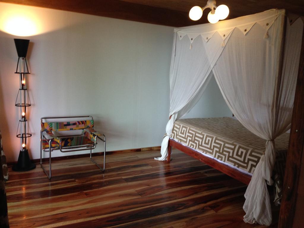 Camino Del Sol Hotel Los Duarte ห้อง รูปภาพ